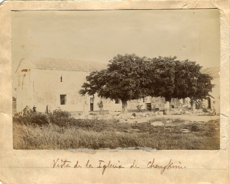 Primera iglesia de adobe de Qianjin